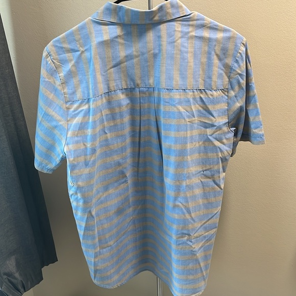 Volcom - button up shirt - Picture 2 of 3
